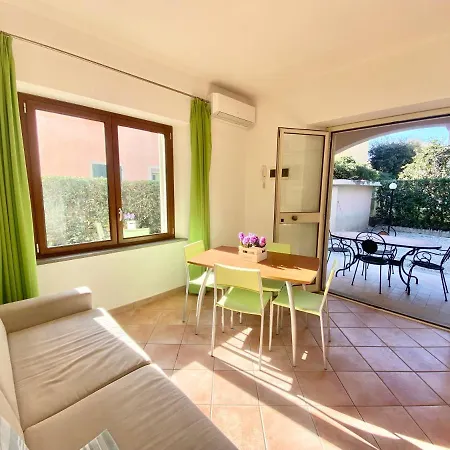 Isstravel, Il Boschetto - - 150 Mt From The *