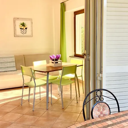 Isstravel, Il Boschetto - - 150 Mt From The Aparthotel San Vincenzo