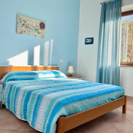Isstravel, Il Boschetto - - 150 Mt From The *
