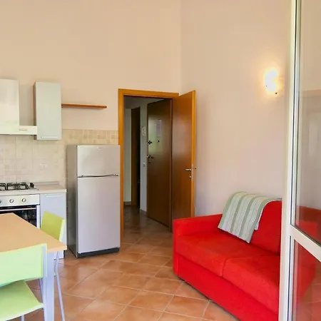 Isstravel, Il Boschetto - - 150 Mt From The Aparthotel *