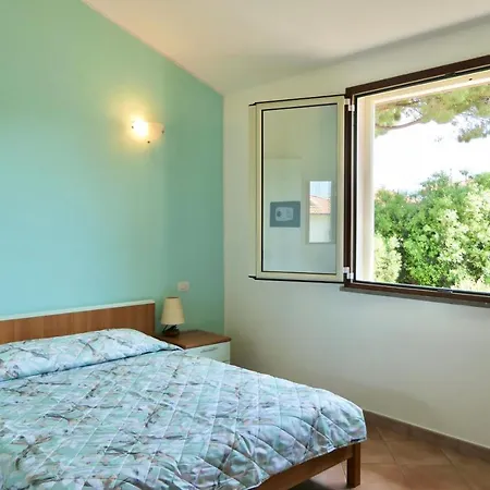 Isstravel, Il Boschetto - - 150 Mt From The Aparthotel *